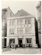 (max-width: 767px)